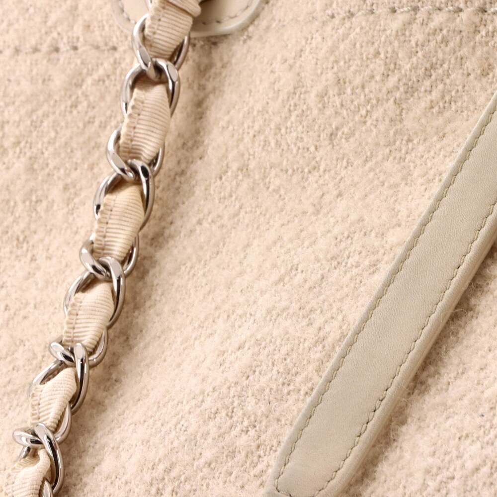 Chanel Deauville Tote Mixed Fibers #233801C38B - Picture 7 of 8